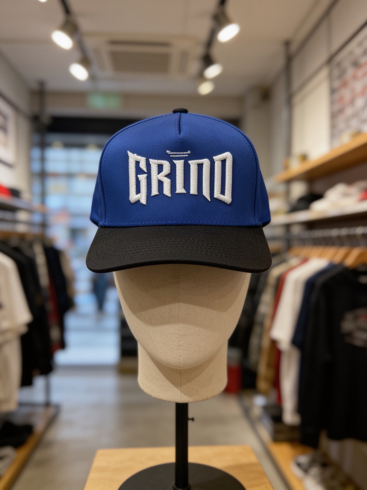 GRIND Royal Blue/Black