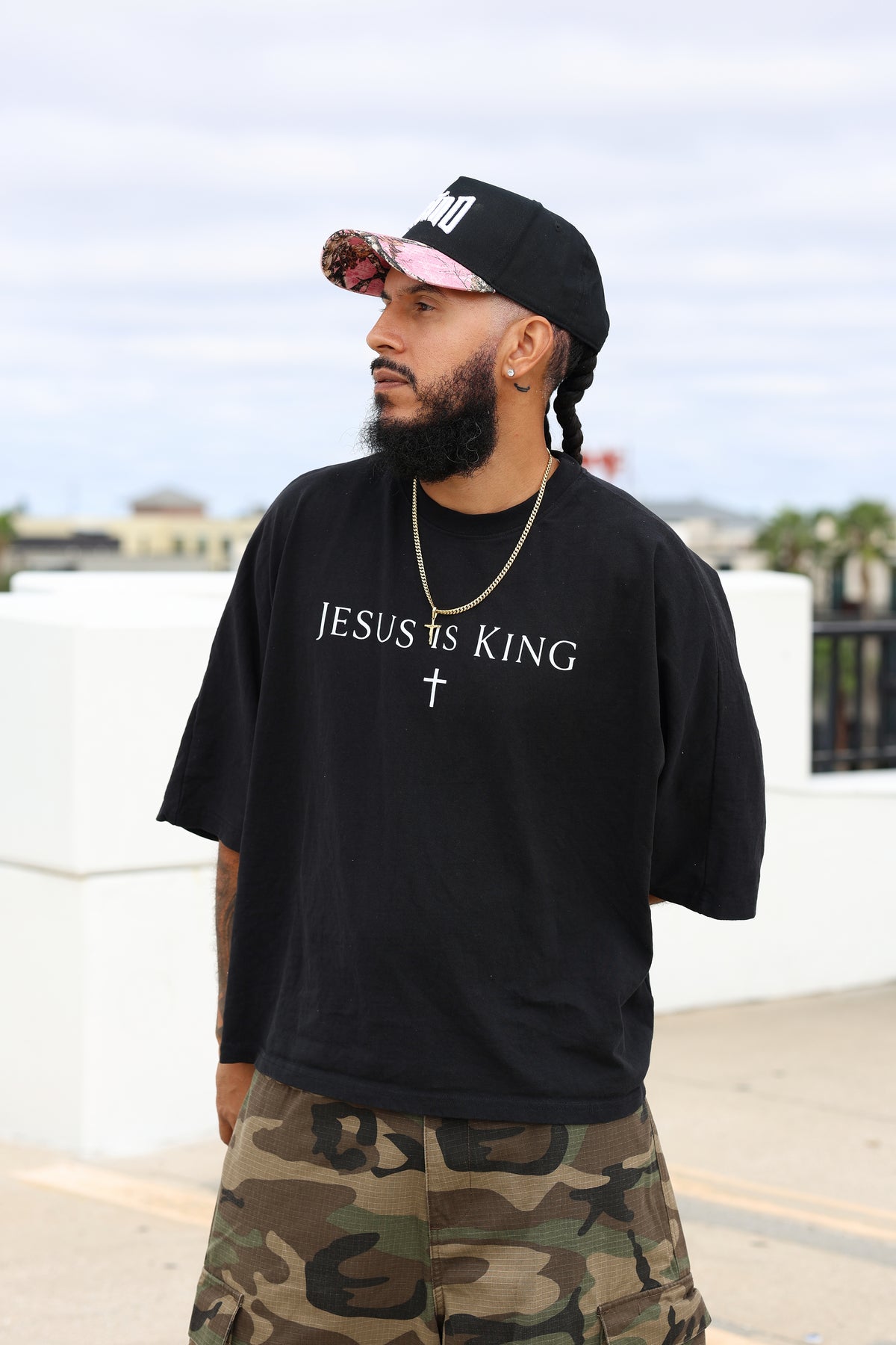 Jesus is King - Boxy Tee
