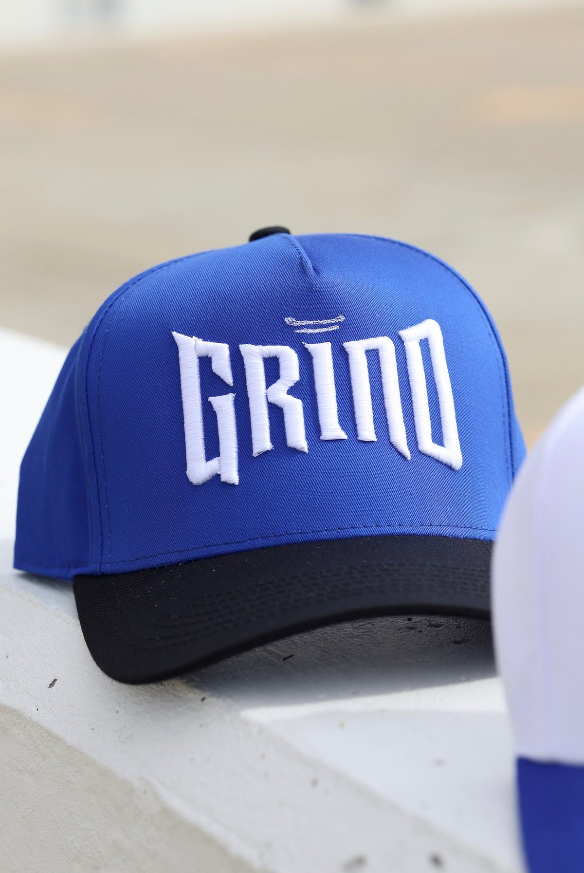 GRIND Royal Blue/Black