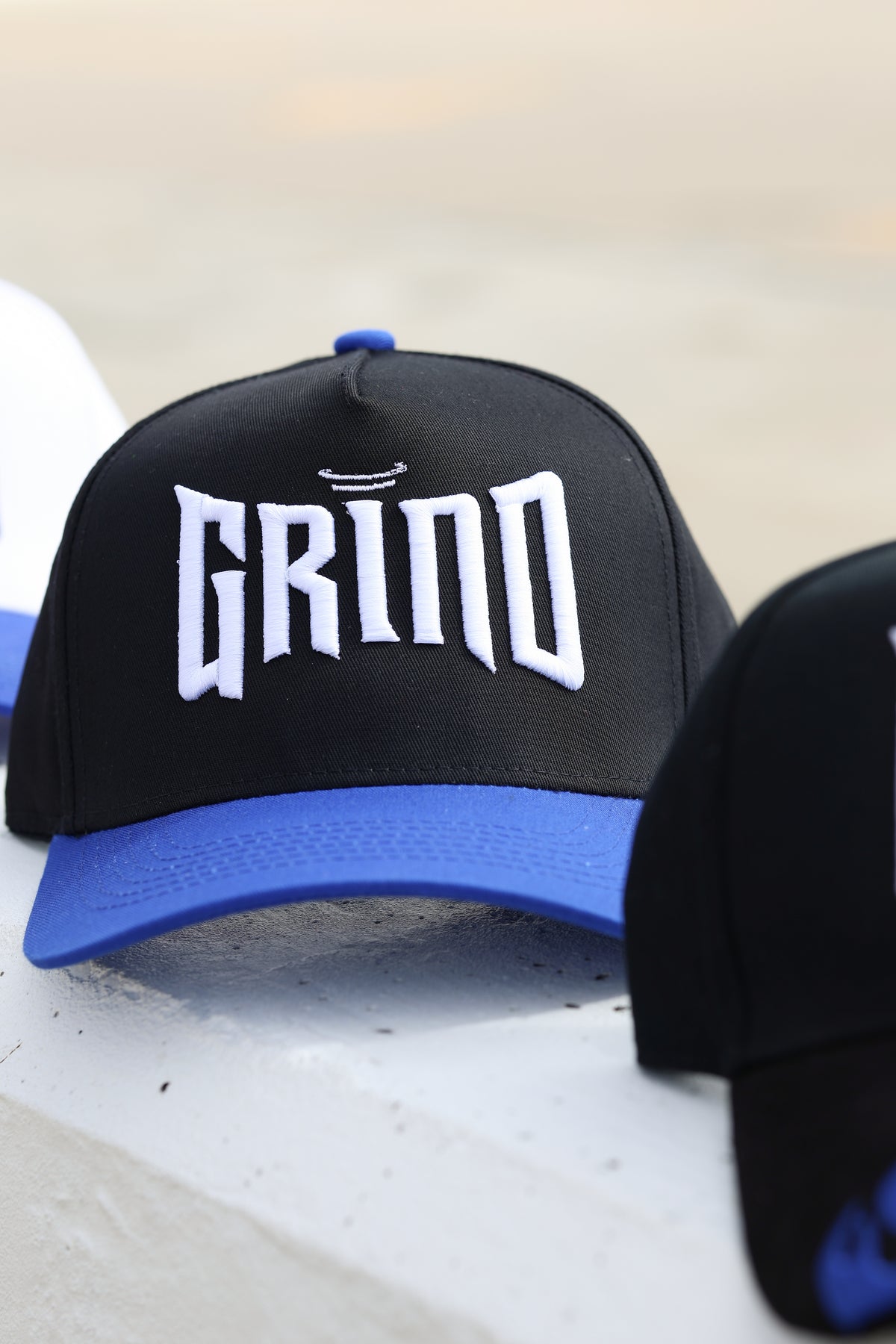 GRIND Black/Royal Blue