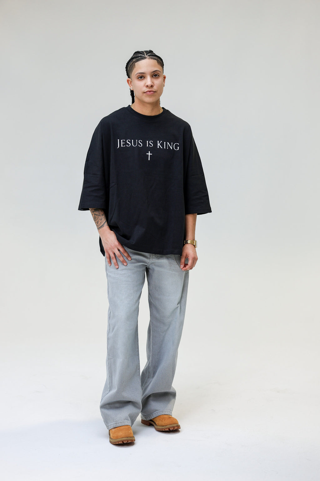 Jesus is King - Boxy Tee