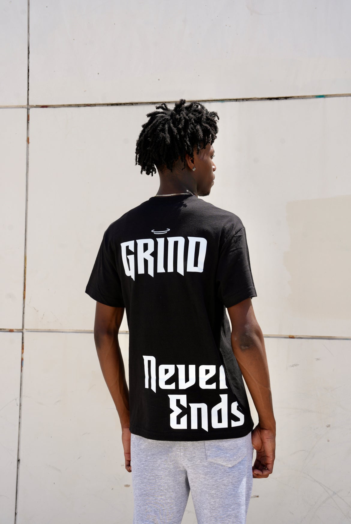 Grind Never Ends Black