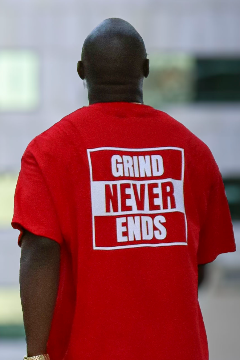 GNE Box Logo T-Shirt Red